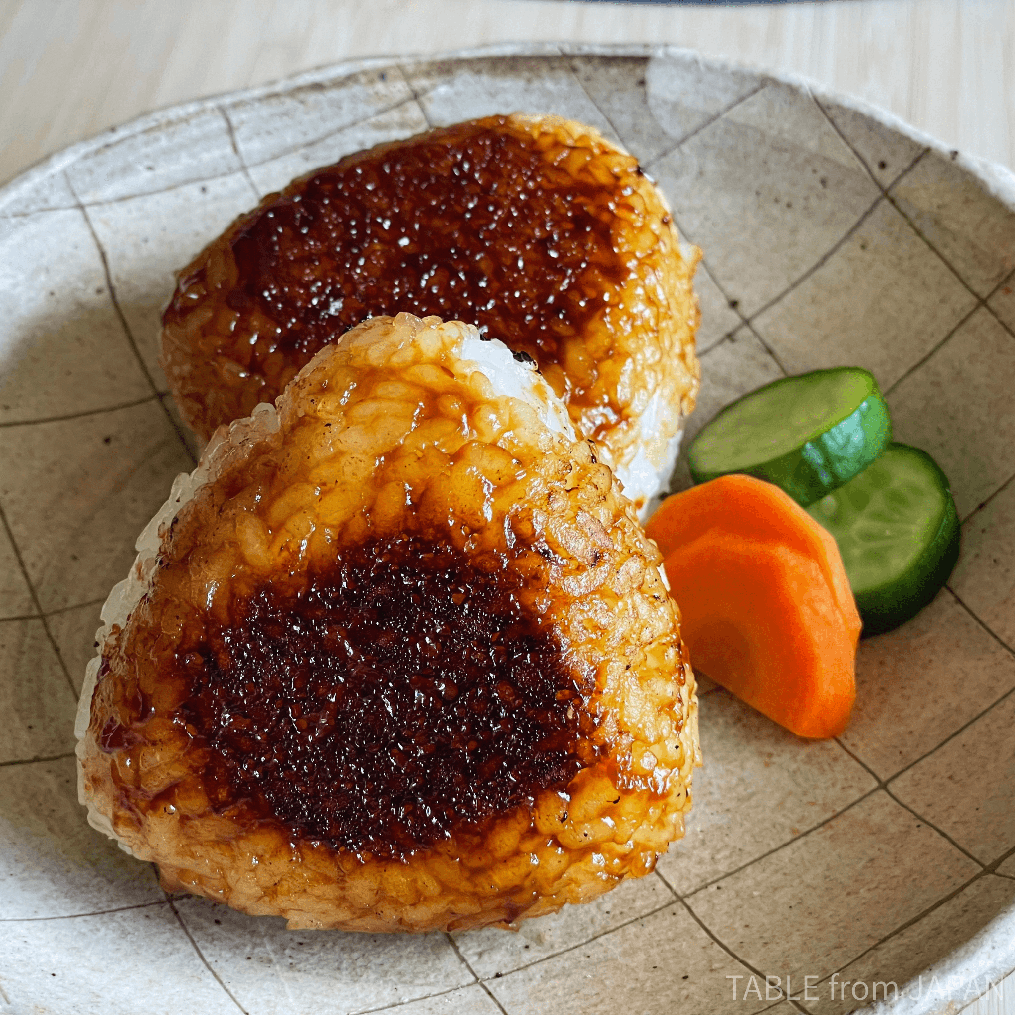 Miso Yaki Onigiri – This Simple Miso Grilled Onigiri Is Hard to Stop Eating
