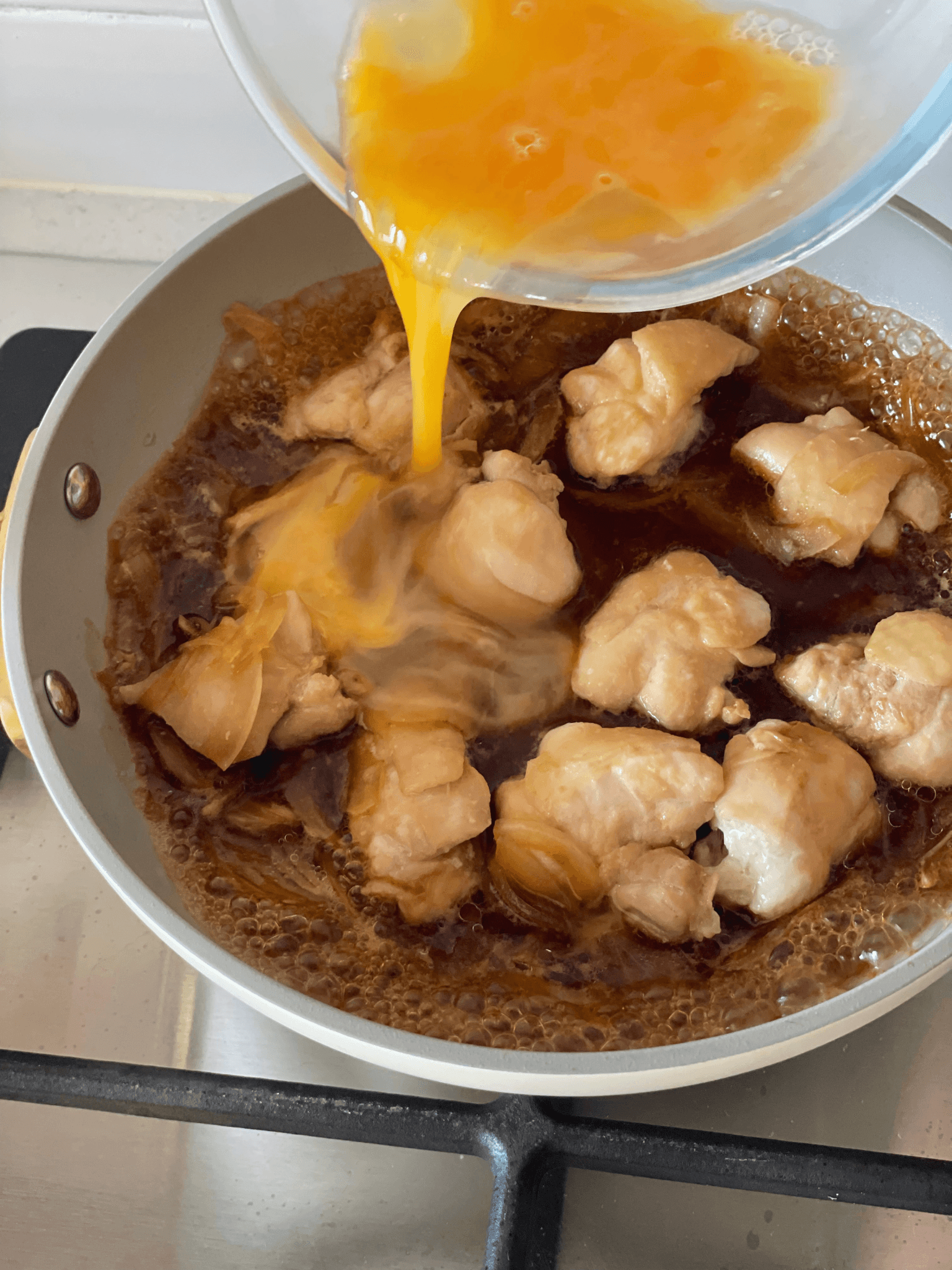 Oyakodon (Japanese Chicken and Egg Rice Bowl) - Easy Weeknight Recipe step 8 photo 1