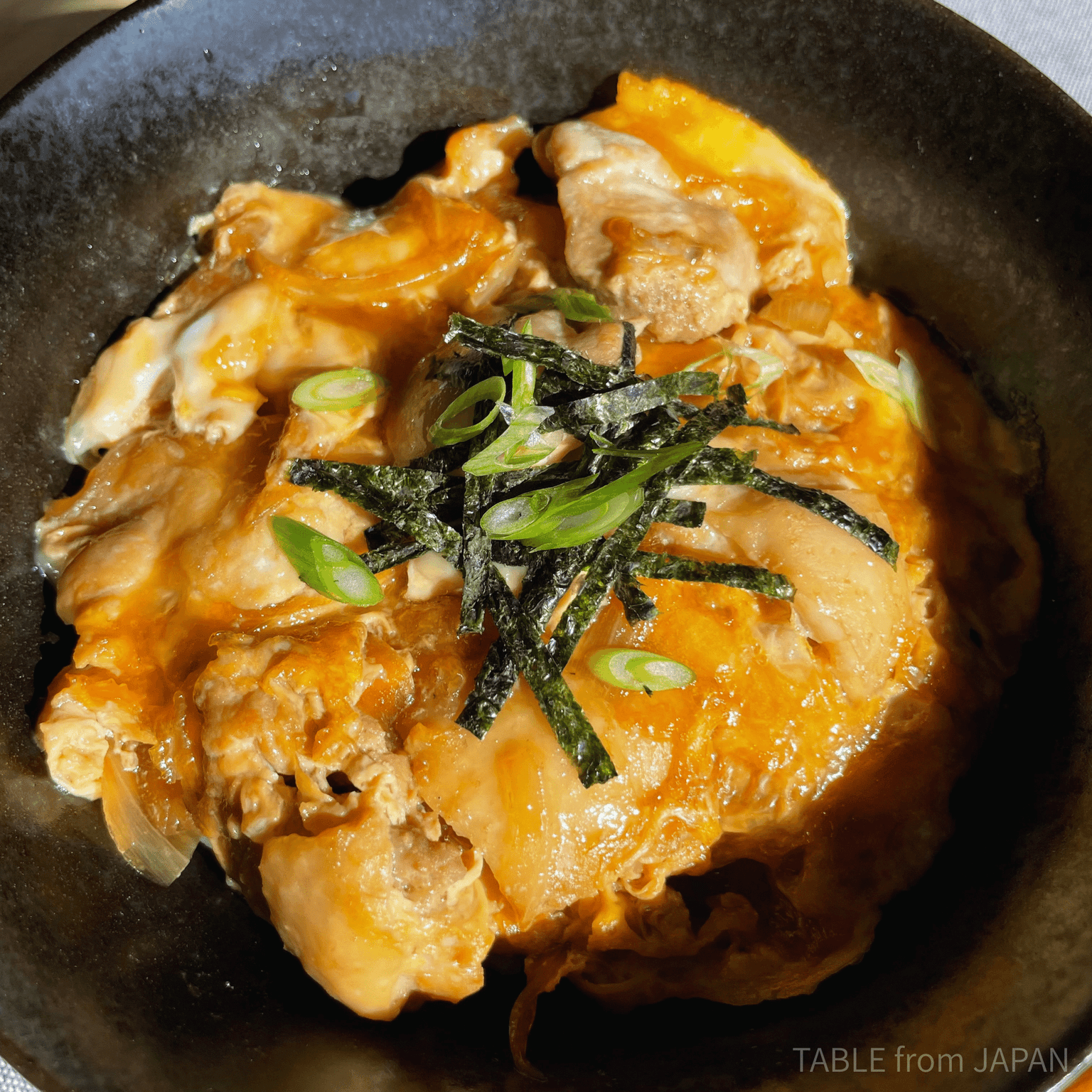 Oyakodon chicken and egg rice bowl