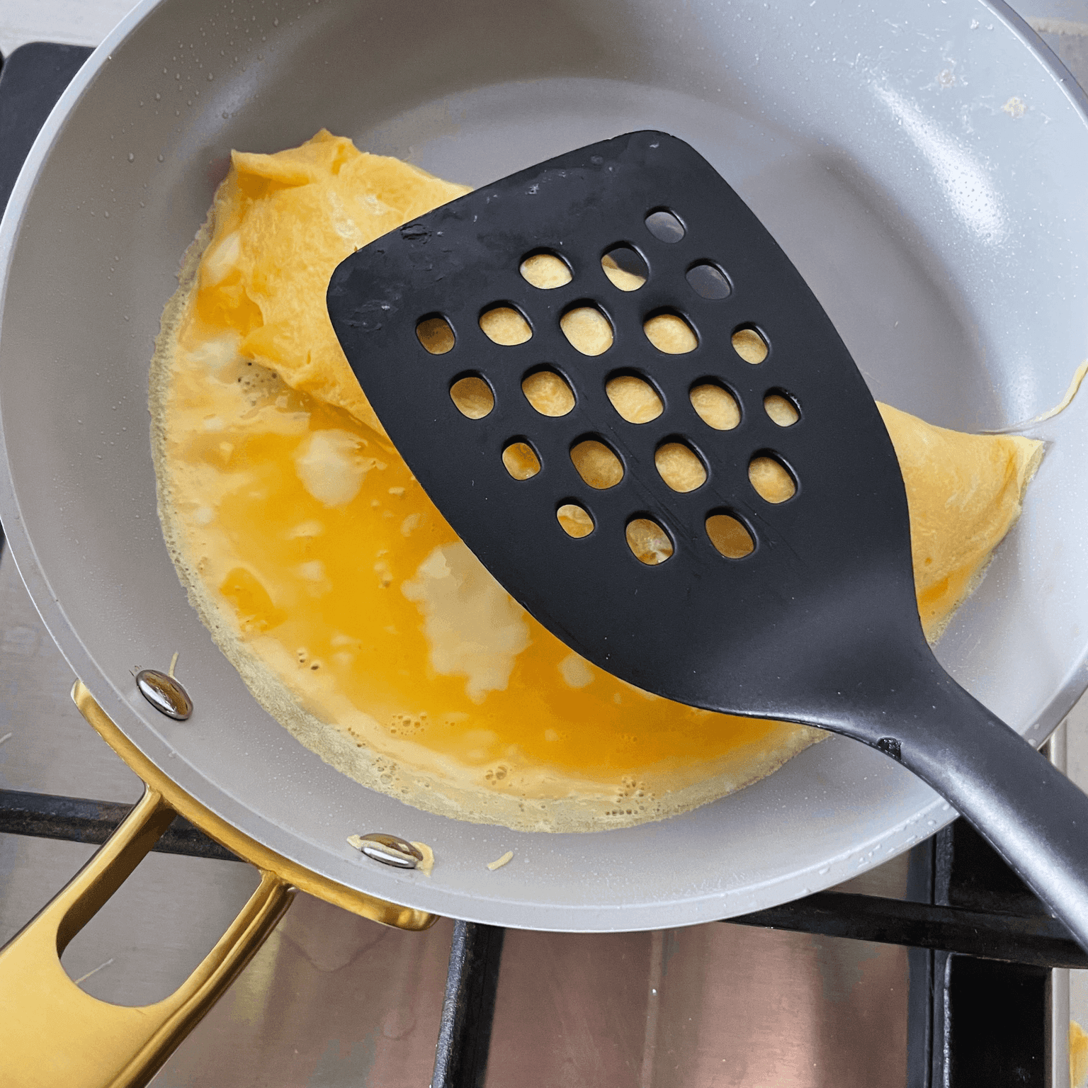 Tamagoyaki Recipe - A Simple Japanese Rolled Egg for Everyday Meals step 4 photo 2