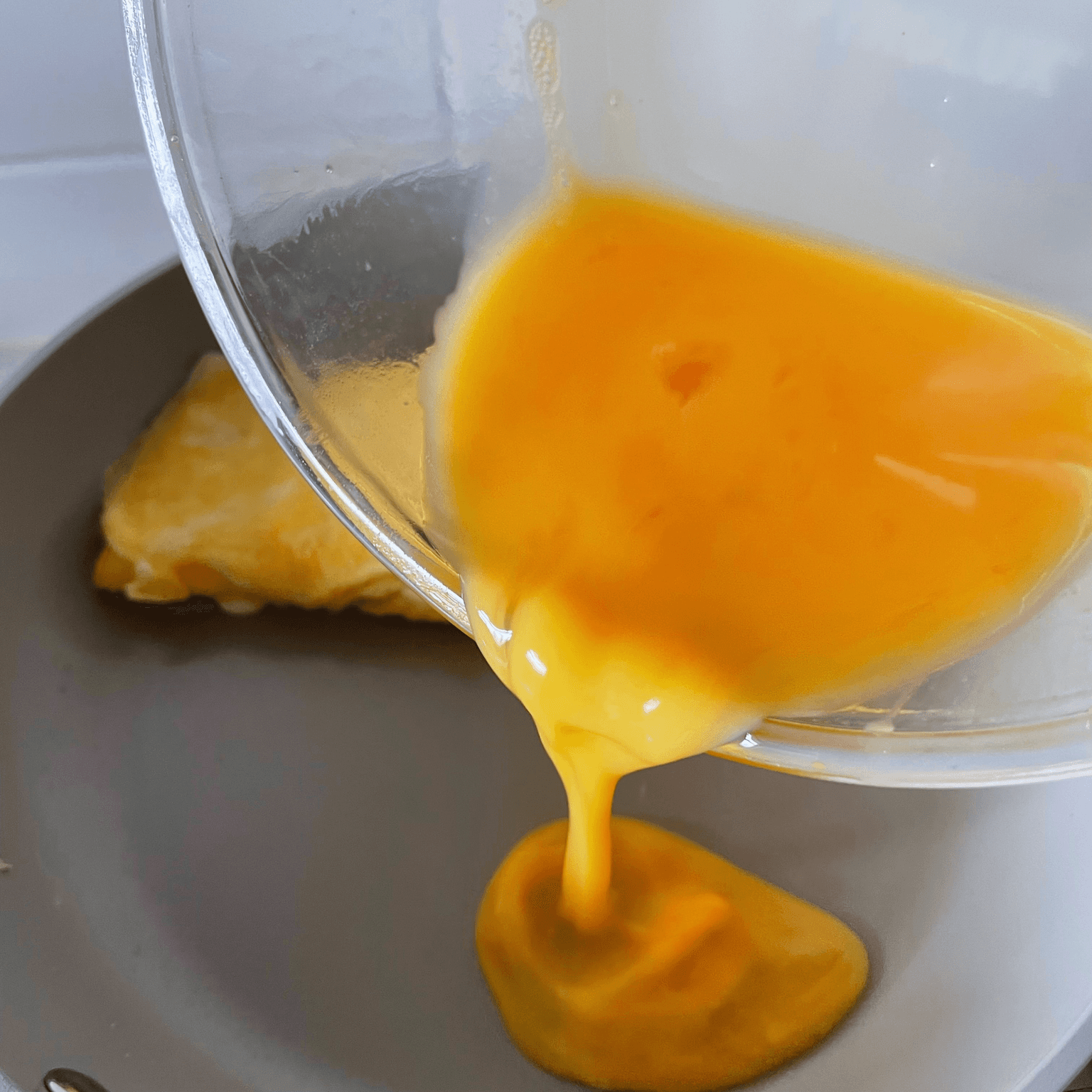 Tamagoyaki Recipe - A Simple Japanese Rolled Egg for Everyday Meals step 5 photo 1